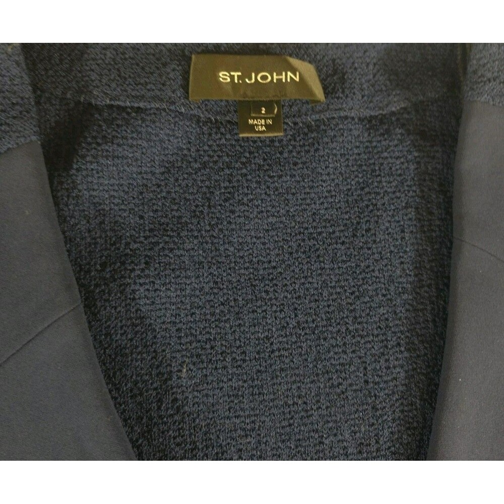 Gorgeous ST. JOHN Solid Navy Blue Knit Jacket Suit Blazer Size 2 - Picture 4 of 8